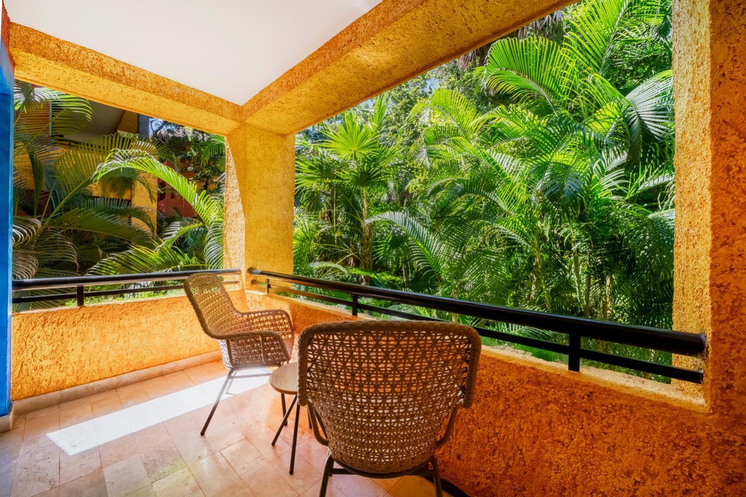 Premium Tropical View,1681765559:JPEG